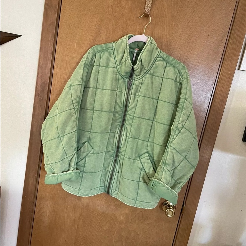 Free People Quilted Dolman Jacket Emerald Moth Green Puffer oversized acid wash - Picture 2 of 9